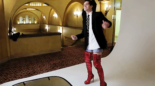 disloyalorder - brendon urie + kinky boots