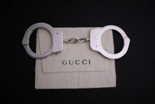 bitter-cherryy - Gucci Handcuffs, Tom Ford 1998