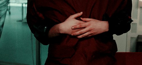 flydestiel - hands hands hands (◕‿◕✿)