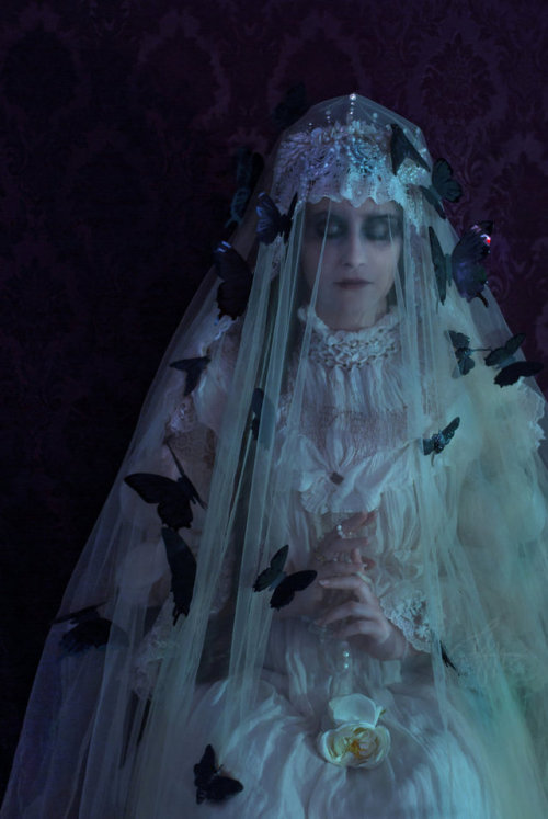 requiem-on-water - The abominable bride |Model - Flora Rossi | by...