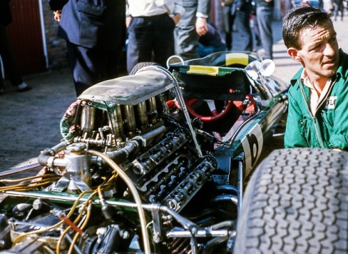 mphewitt:1965 Dutch Grand Prix (photo by LH)The 32 valve...