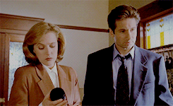 mulderscully - mulder and scully’s height difference - part 1