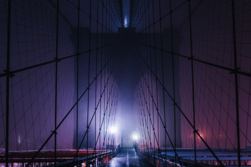 djkrugman - Fog and lights on Brooklyn Bridge, June 18th,...