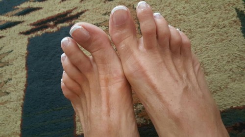 oreosexy2 - As per request,My pretty feet.Beautiful