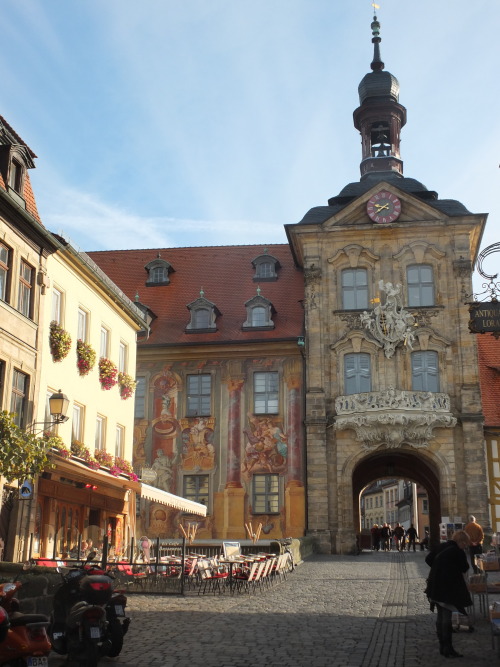 willkommen-in-germany - Altes Rathaus in Bamberg, Bayern...