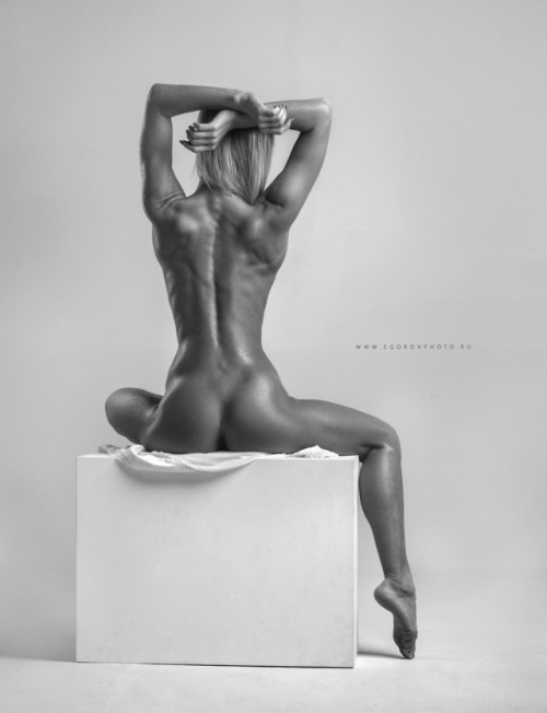 Beautiful women in Fine Art also check out Venus Isles for more...