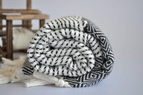 littlealienproducts - Handmade Blanket byDokumaAtelier