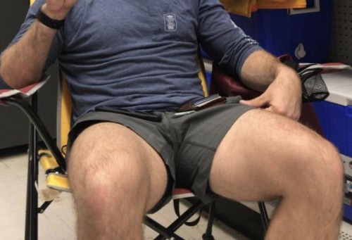 hornyguy4u69 - Tall Sexy Worked Out Muscular Beefy Thick Girthy...