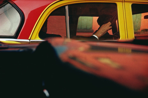 bluecrowcafe - last-picture-show - Saul Leiter, Taxi, 1957one...