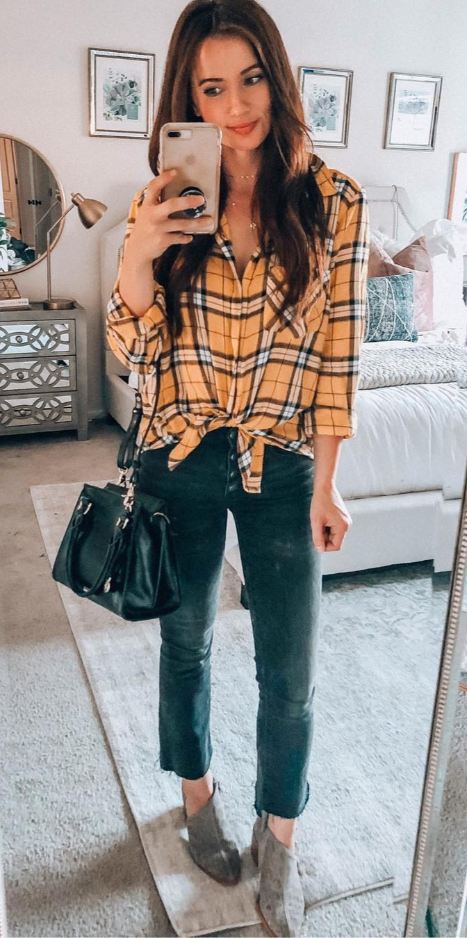 10 Easy Outfits for When You Hate Everything You Own - #Style, #Girl, #Outfitideas, #Fashionistas, #Top What are your canlive without fall staples? I personally love a good plaid top, and this beauty is ON SALE! I love that it can be worn rolled up on a warmer day, layered with a jacket or cardigan, and pairs perfect with almost any shoe type. Shop my look by clicking my link in bio, and  on the  app for daily outfit details! , liketkit 