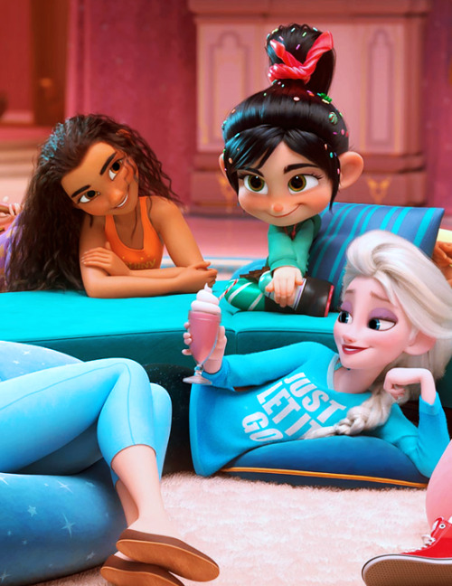 bobbelcher:Disney Princesses + their new outfits in Ralph...