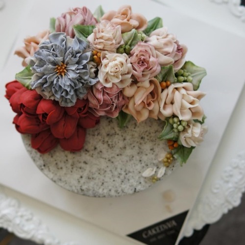 sosuperawesome - Flower Cake Diva on Instagram