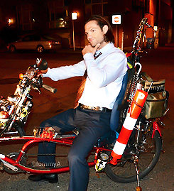 jaredgrrl - J-pad Picspams → Jared Padalecki + bikes. - ) [x]