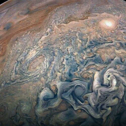 hellish-daddy:Nasa raleaso new pictures of Jupiter taken by...