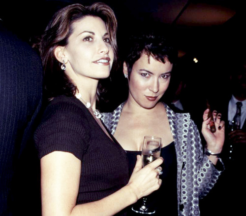 mabellonghetti - Gina Gershon and Jennifer Tilly at the premiere...