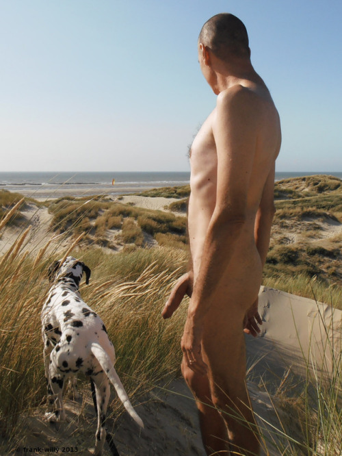 frank-willy:
â€œ5 years ago in the dunes
â€