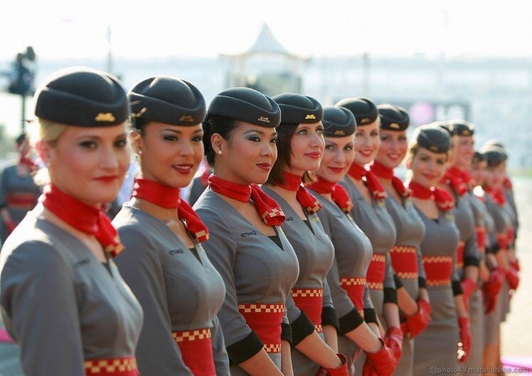 Etihad Airways Flight Attendants in Formula One ~ World stewardess Crews