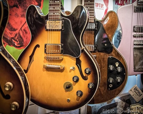 Two surprisingly compelling 70s #Gibson #guitars spotted at...