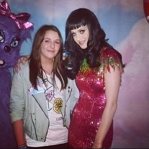 Megaaaaa throwback to when I met Katy in 2011… Awkward...