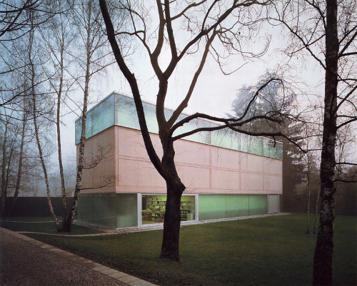 elarafritzenwalden - Building for a contemporary art collection...