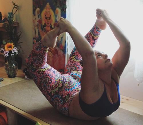 flexibilityisfreedom - Dana Falsetti - Via Instagram.