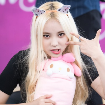 Image result for jinsoul icon