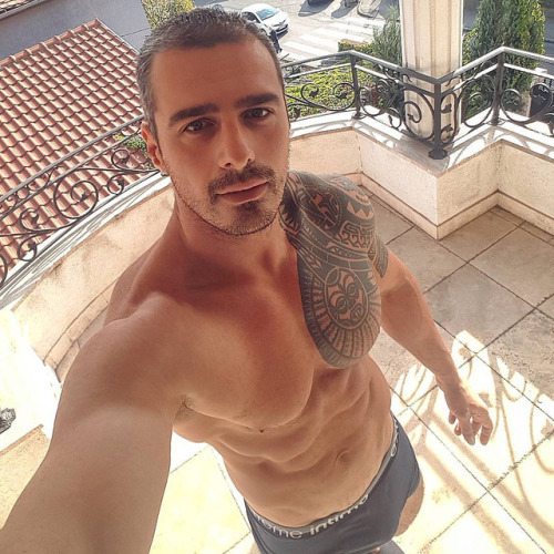 serbian-muscle-men - Bodybuilder Bojan, Montenegro 195 cm, 117...