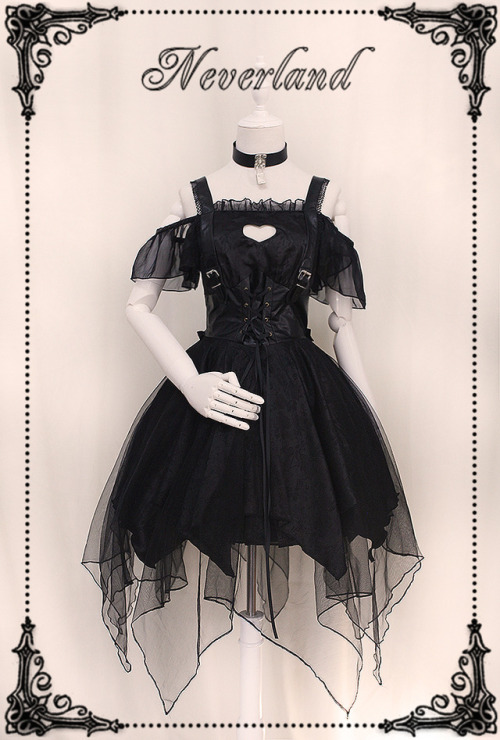 lolita-wardrobe - Recommendation - Lolita Outfits from Neverland...