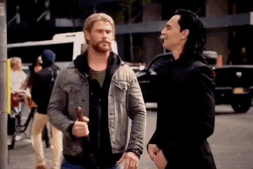 luxury-loki - Tom in a feature for ‘Thor - Ragnarok’ // He is so...