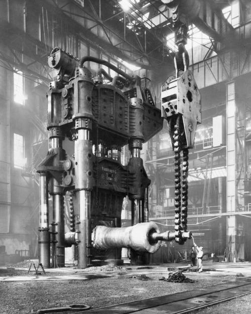 Steam Hydraulic Forge Press Krupp Germany 1920s Via