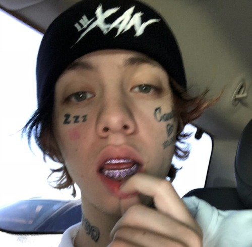 vxr-sace:Incase you haven’t noticed im in love with lil xan 