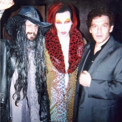 mansons-horror-queen - Rob Zombie, Marilyn Manson, and Charles...