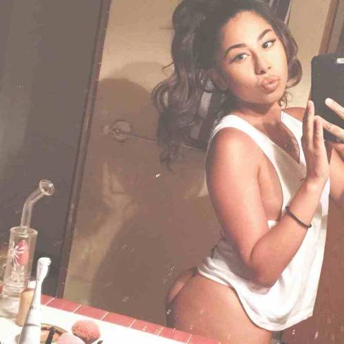 trevmartinez - Lil shorty. I would well nevermind more pixxx of...