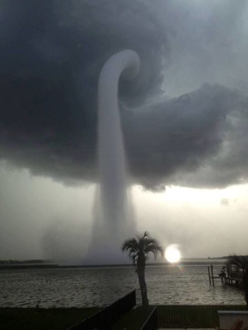 liquidglue - sixpenceee - This is an example of a waterspout,...