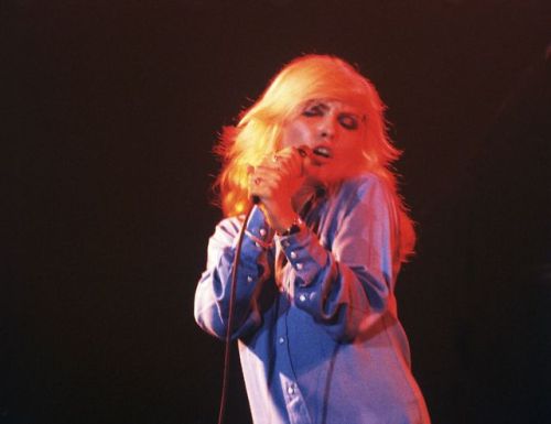 celebritydetox - Debbie Harry performing in Holland, 1978