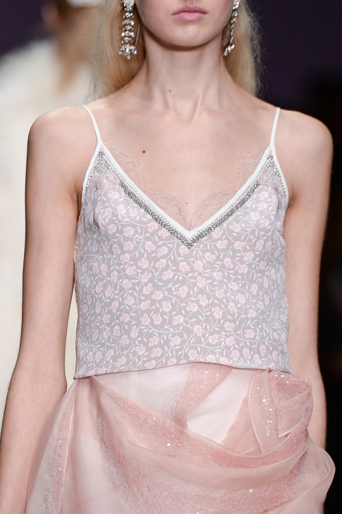 fashionsprose - Details at Holly Fulton RTW F/W 2015