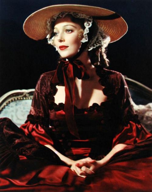 vintageeveryday - 35 glamorous color photos of Loretta Young...