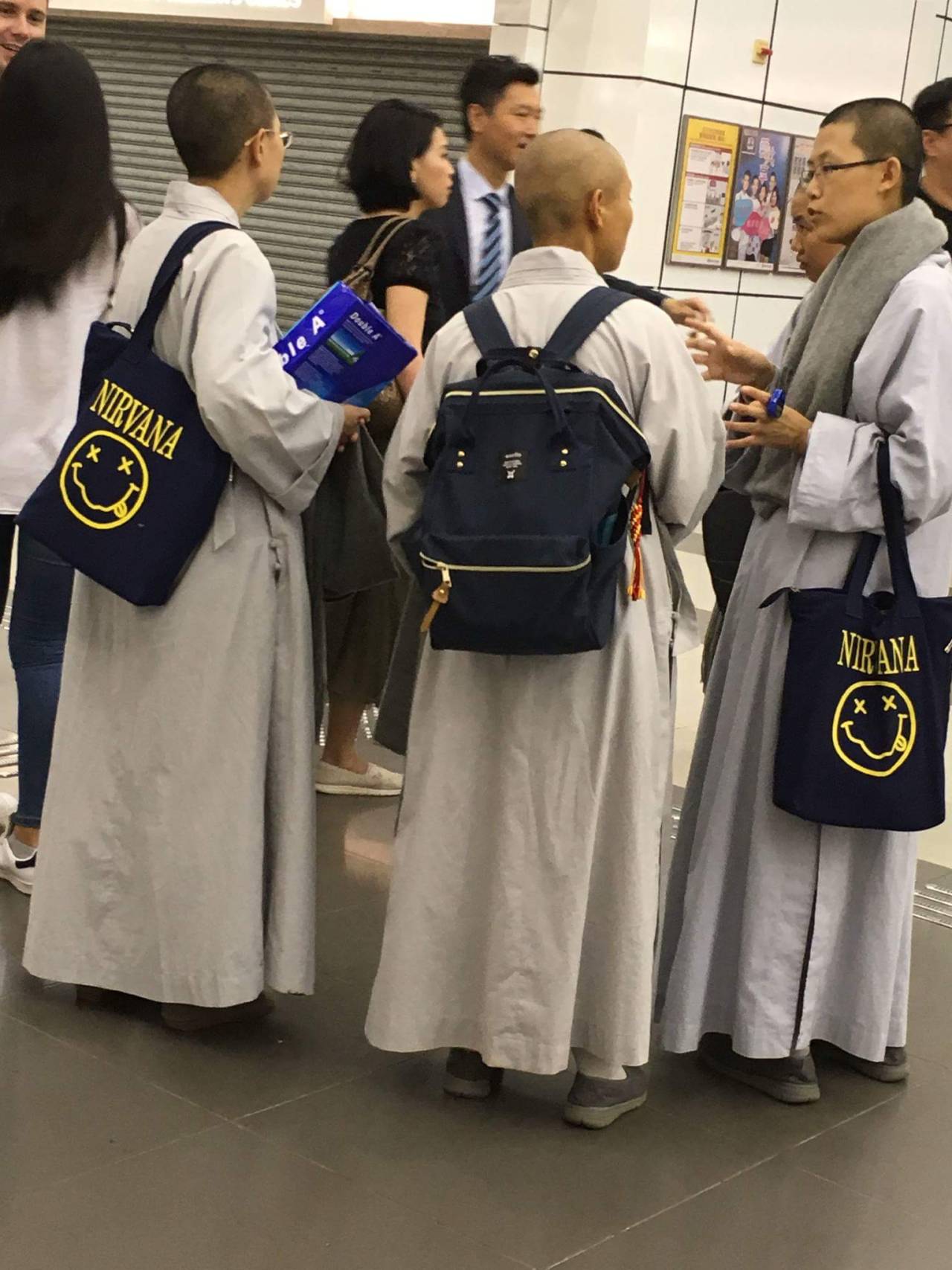 hubbins:
“ cooking-with-caustic-soda:
“ viralthings:
“Monks confused by band name
”
Maybe they also are into grunge
”
#theyre probably not confused and are just the funniest people on earth
”