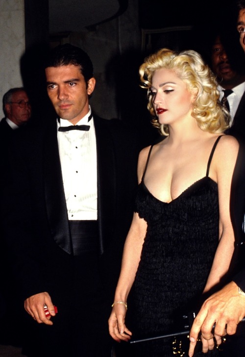 ohyeahpop - Madonna & Antonio Banderas, 1991, HQ