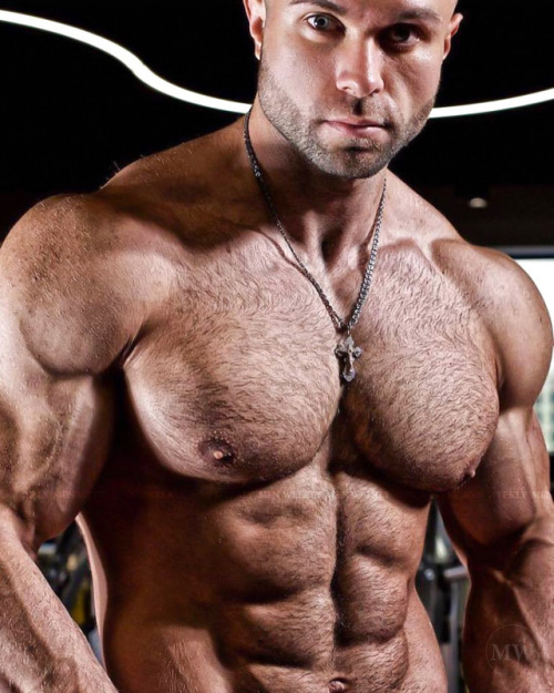 sexymusclebeast7 - Holy shit!! Gorgeous fucker!