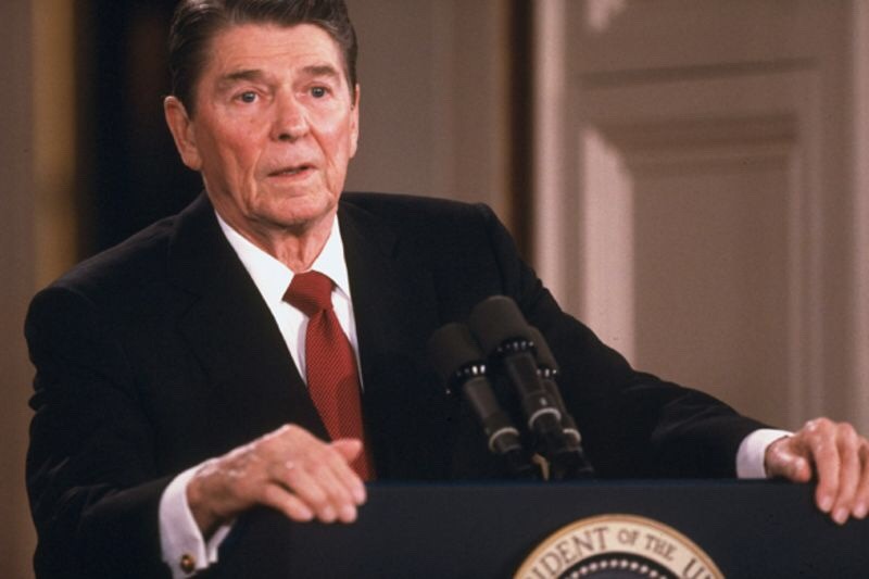 ‪Tras visita relámpago de Shevardanadze a EEUU, ya hay fecha cumbre Reagan - Gorbachev : 7/12 en Washington #s311087‬
