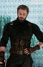 joshholloway - Steve Rogers + being very attractive in Avengers - ...