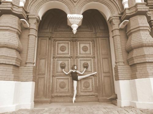 sometimes-im-a-ballerina - first summer in Moscow, in Red...