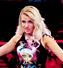 [Raw 3 ] Match 4 : Alexa Bliss  vs  Sarah Logan Tumblr_p93xtnCGgk1vjbibwo2_400