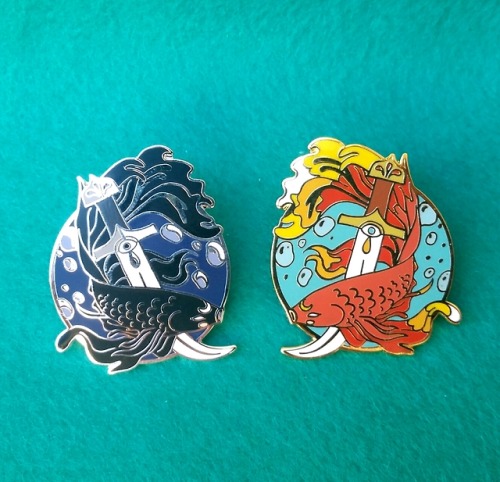 littlealienproducts - Fighter Fish Pins by Ashlea Bechaz