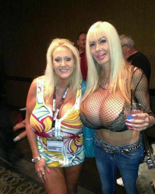 ilovebigfakeboobs - join my Flickr Fan Clubs. (you must be a...