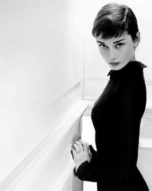 wehadfacesthen - Audrey Hepburn, 1955, photo by Anthony...