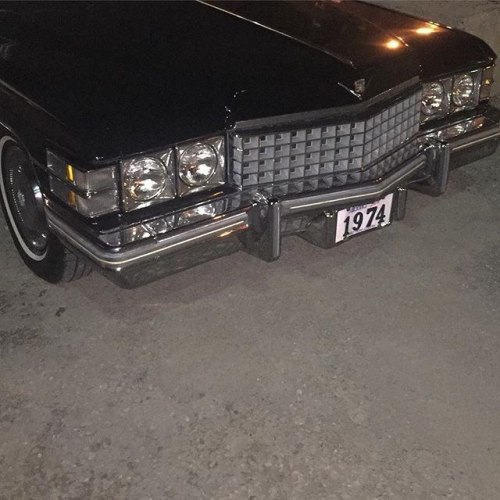 thraxxhouse - suicidal thoughts in the back of the cadillac.