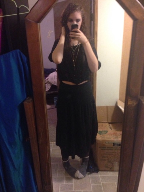 witch-of-the-green-wood - Ootd kind going with a Dark...