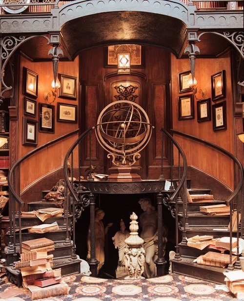 vampirehavens - The study set from The Haunted Mansion. One of...